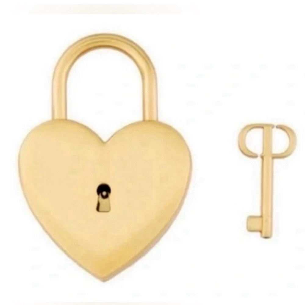 Dior Gold Heart Key Holder - Picture 4 of 6